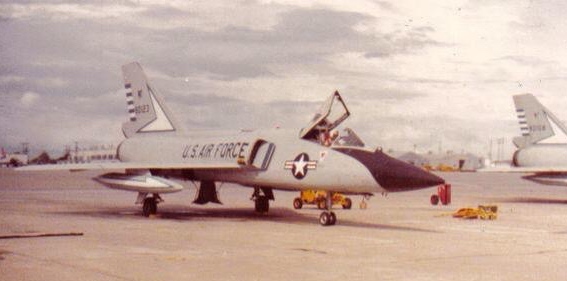 THE DISTINGUISHED FLYING CROSS & EXTRAORDINARY COURAGE « Jenny La Sala